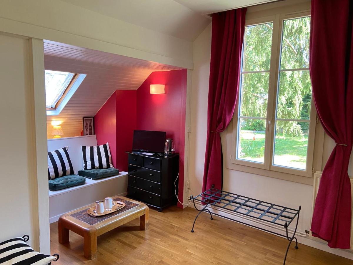 Le Moulin Calme Bed and Breakfast Luceau Exteriör bild