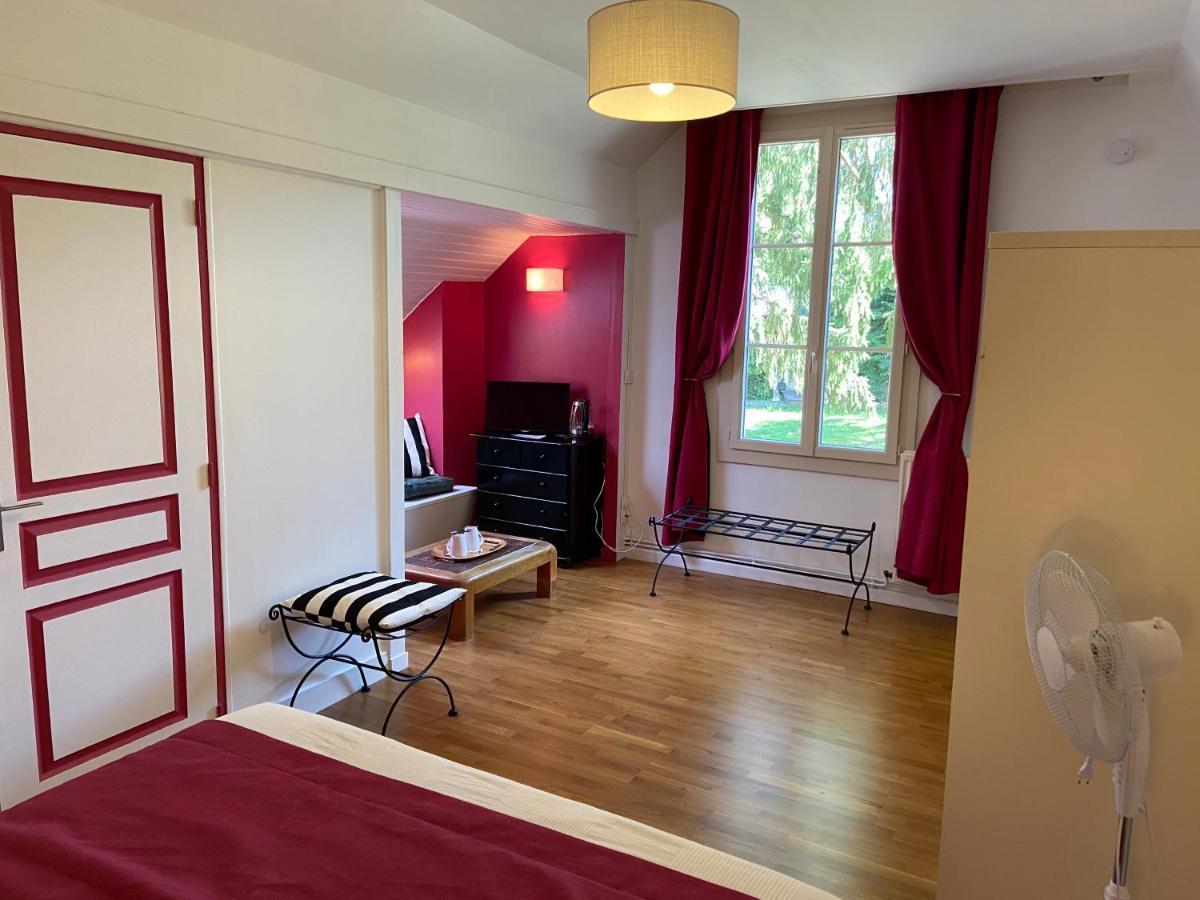 Le Moulin Calme Bed and Breakfast Luceau Exteriör bild